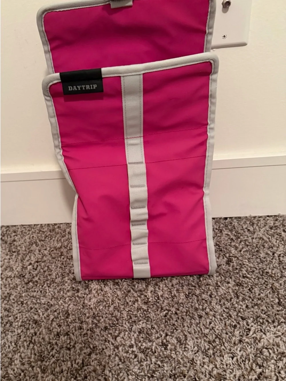 Yeti Hot Pink Cooler Lunch Tote with Light Gray Trim - Picture 2 of 6